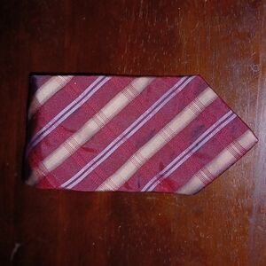 𝅺PERRY ELLIS Portfolio Cherry Striped Silk Tie